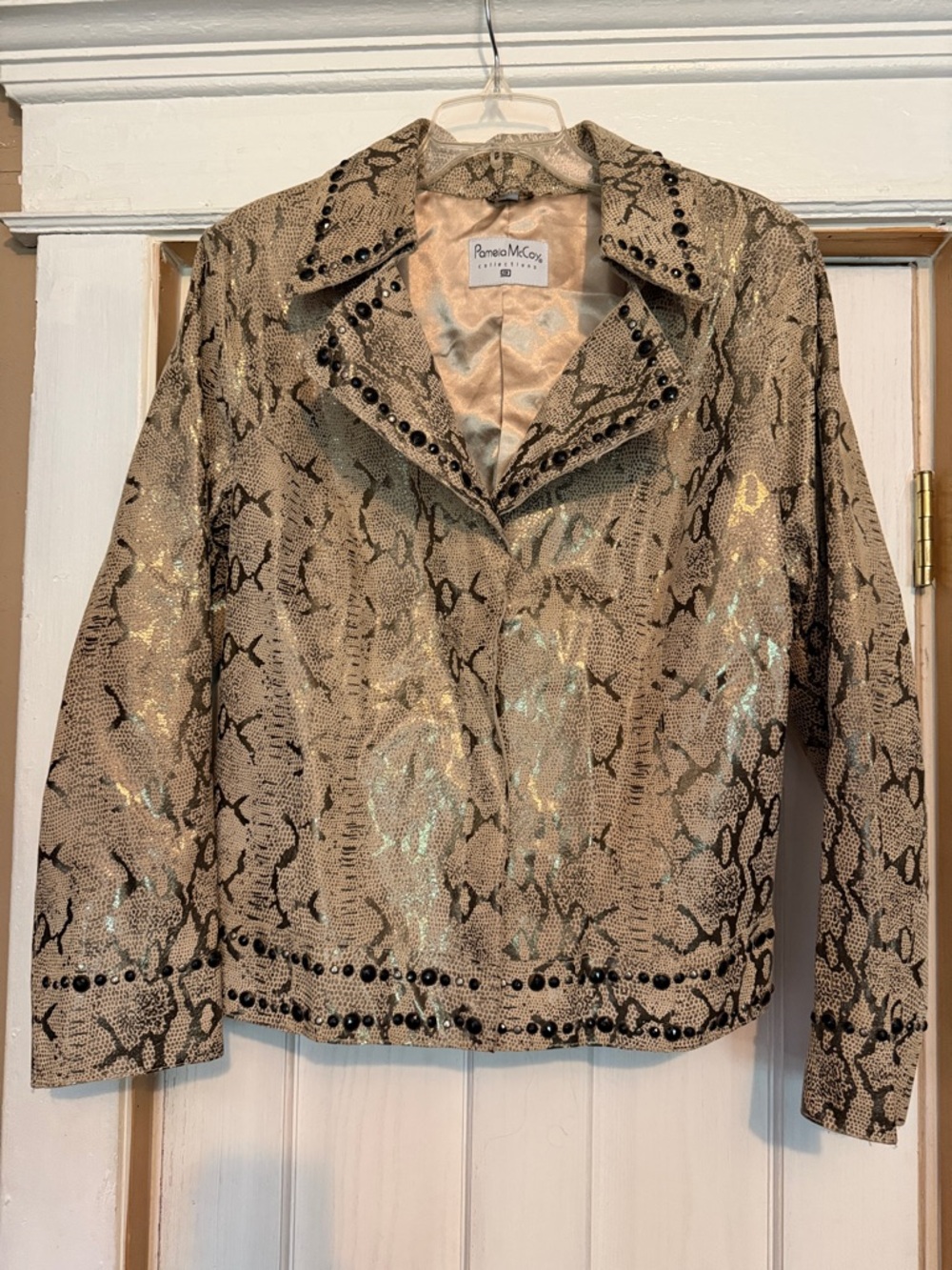 Pamela McCoy Metallic Snake-Print Jacket in Gold and Black
